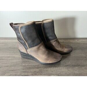 Ugg Renatta Waterproof Lined Pull-On Women’s 10 Brown Wedge Ankle Booties